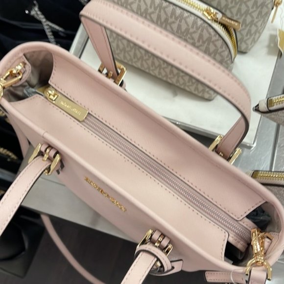 Michael Kors Jet Set Travel XS Saffiano Leather Top-Zip Tote Bag Powder Blush - Picture 3 of 16